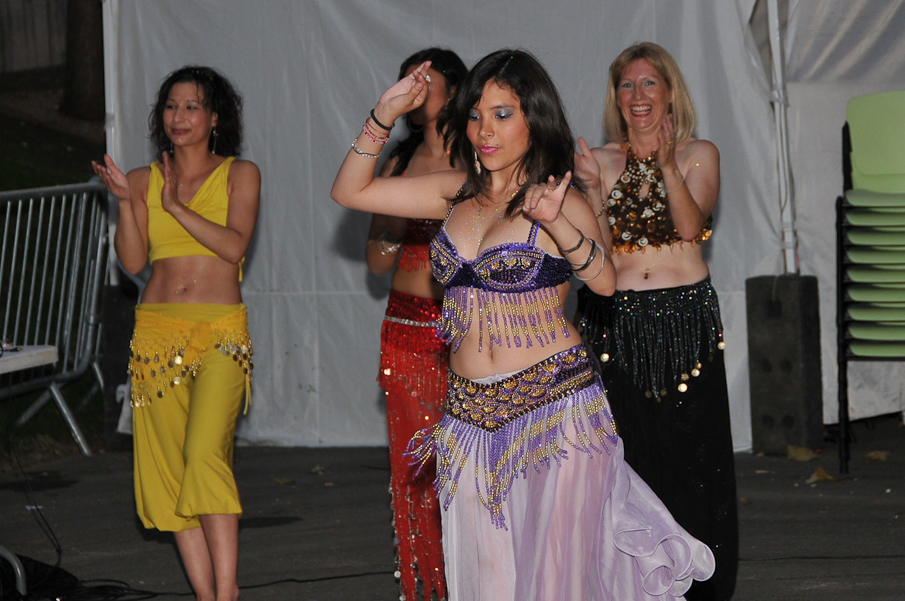 Maison de Quartier Champs Elysees Evry - Danse Orientale 214.jpg